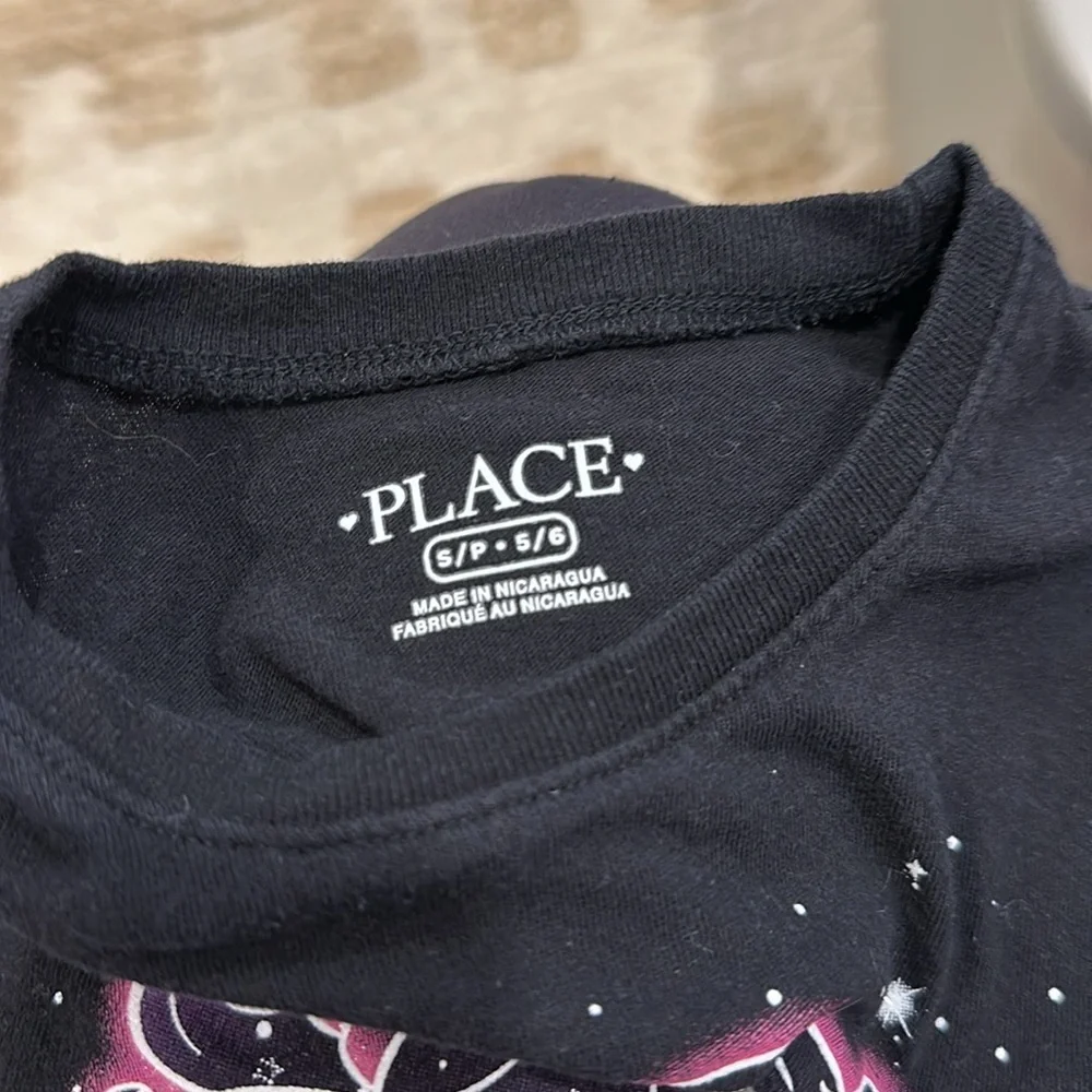 NFS.  The children’s place unicorn t-shirt size 5/6 VGUC